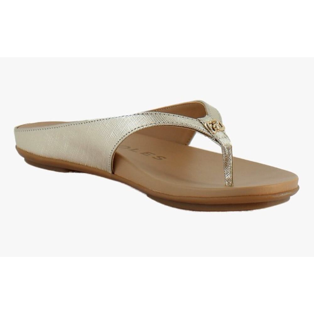 Aerosoles Women's Fisher Round Toe Thong Sandals Gold Size 6